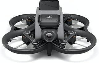 DJI Avata - FPV-Drohne Quadrokopter mit stabilisiertem 4K Video, superweitem 155° Sichtfeld, integriertem Propellerschutz, HD-Übertragung mit niedriger Latenz und Notbremse - Günstig online kaufen