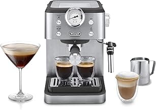 DeLonghi Siebträgermaschine Classic EM450.M, Espressomaschine mit professionellem Milchaufschäumer, Vollmetallgehäuse, 15 Bar, 1,7 l Wassertank, Edelstahl/Metall - Details ansehen